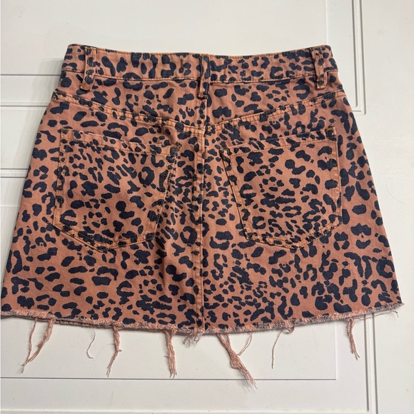 We The Free Free People Leopard Animal Print A-Line Mini Skirt Size 27 Zip Up - Picture 6 of 6